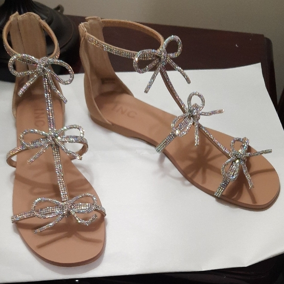 INC International Concepts Rhinestone Bow Sandals - Picture 1 of 8